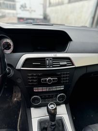 Mercedes C 200 - 12