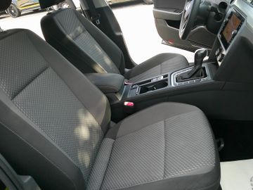 Volkswagen Passat Variant - 5