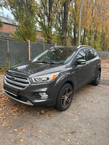 Ford Kuga 1.5 Diesel/ Manuell/ Navi/ Kamera