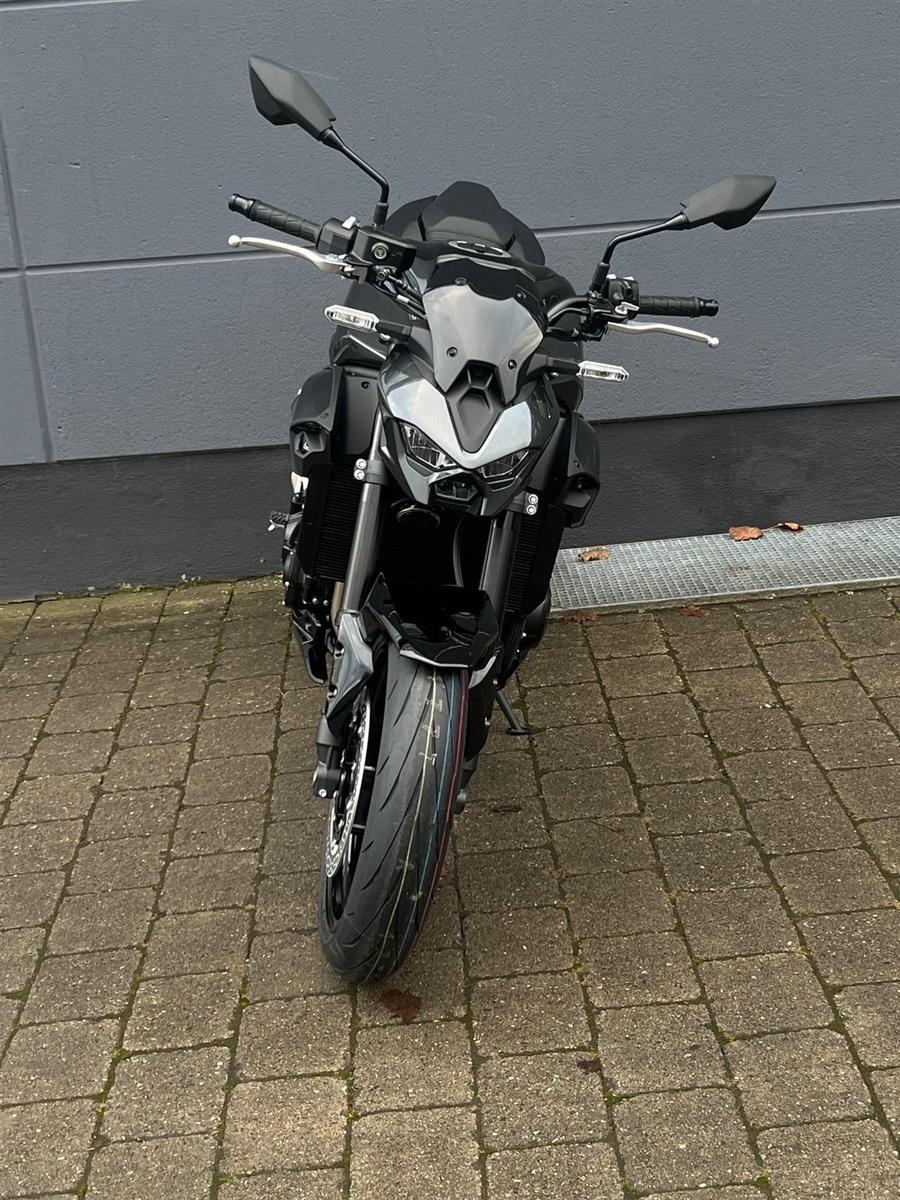 Kawasaki Z900