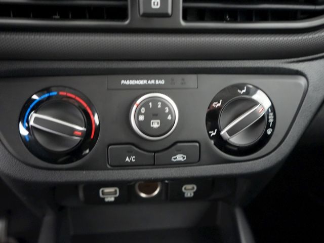 i10 FACELIFT TREND+NAVI+RÜCKFAHRKAMERA+SITZ-/LEN