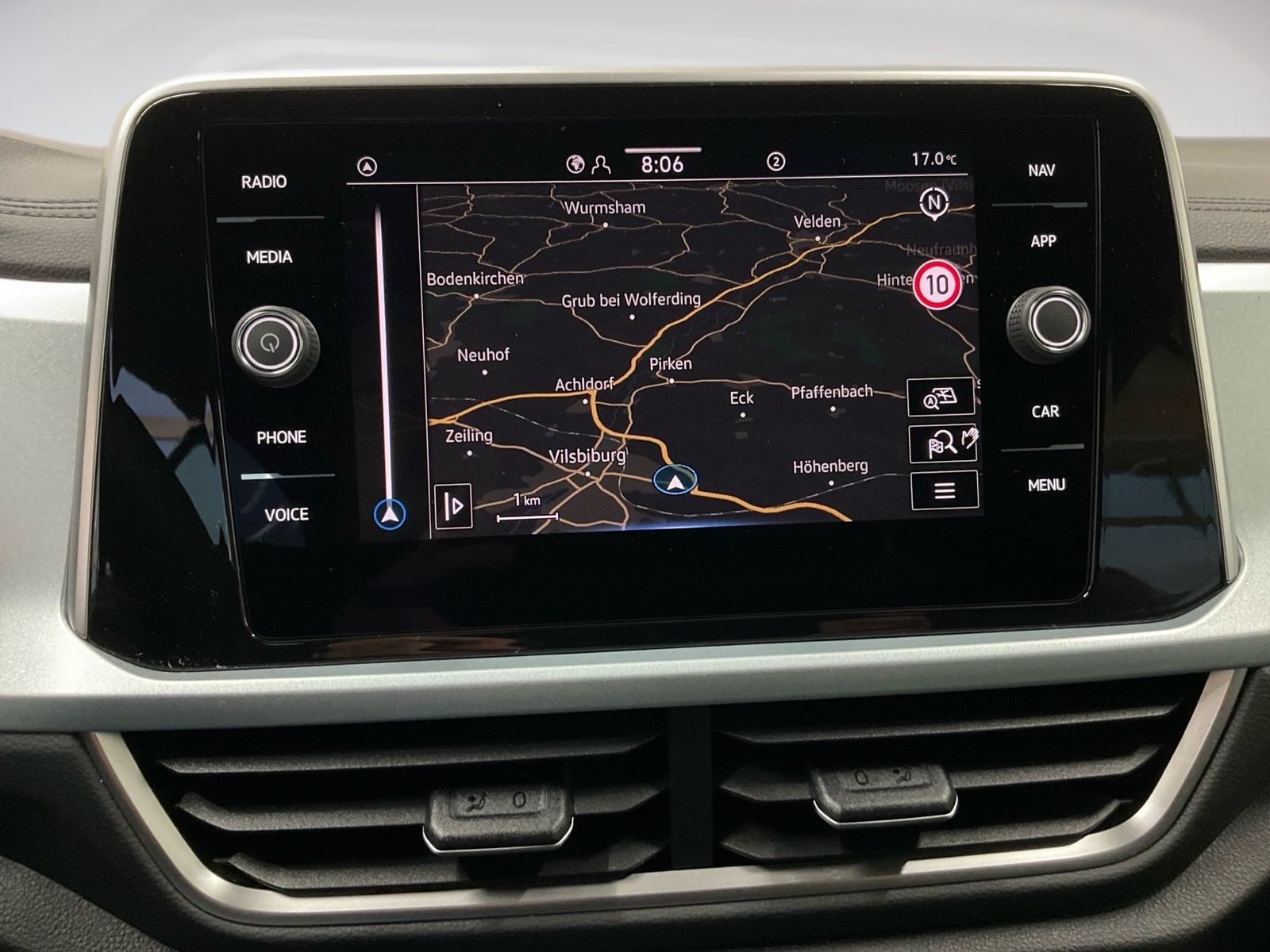 Volkswagen T-Roc - Bild 12