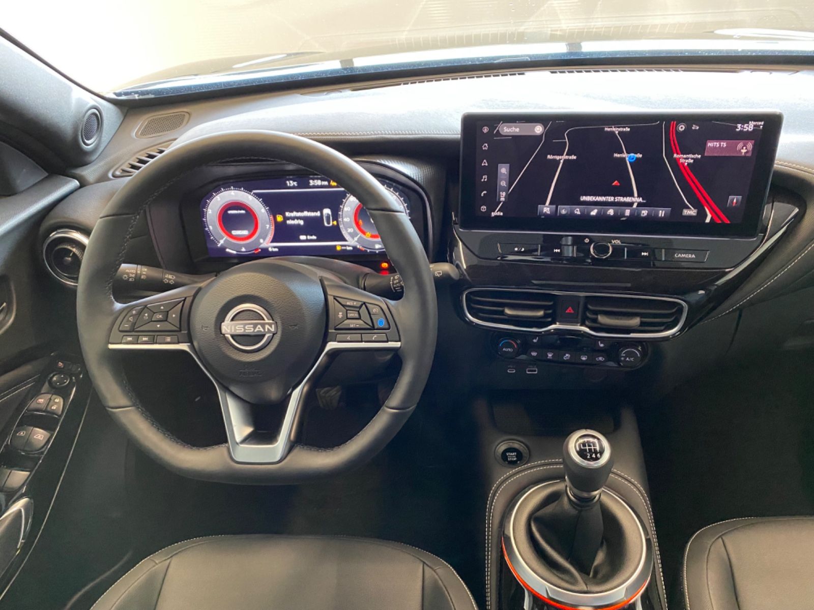 Fahrzeugabbildung Nissan Juke Tekna - Leder, BOSE