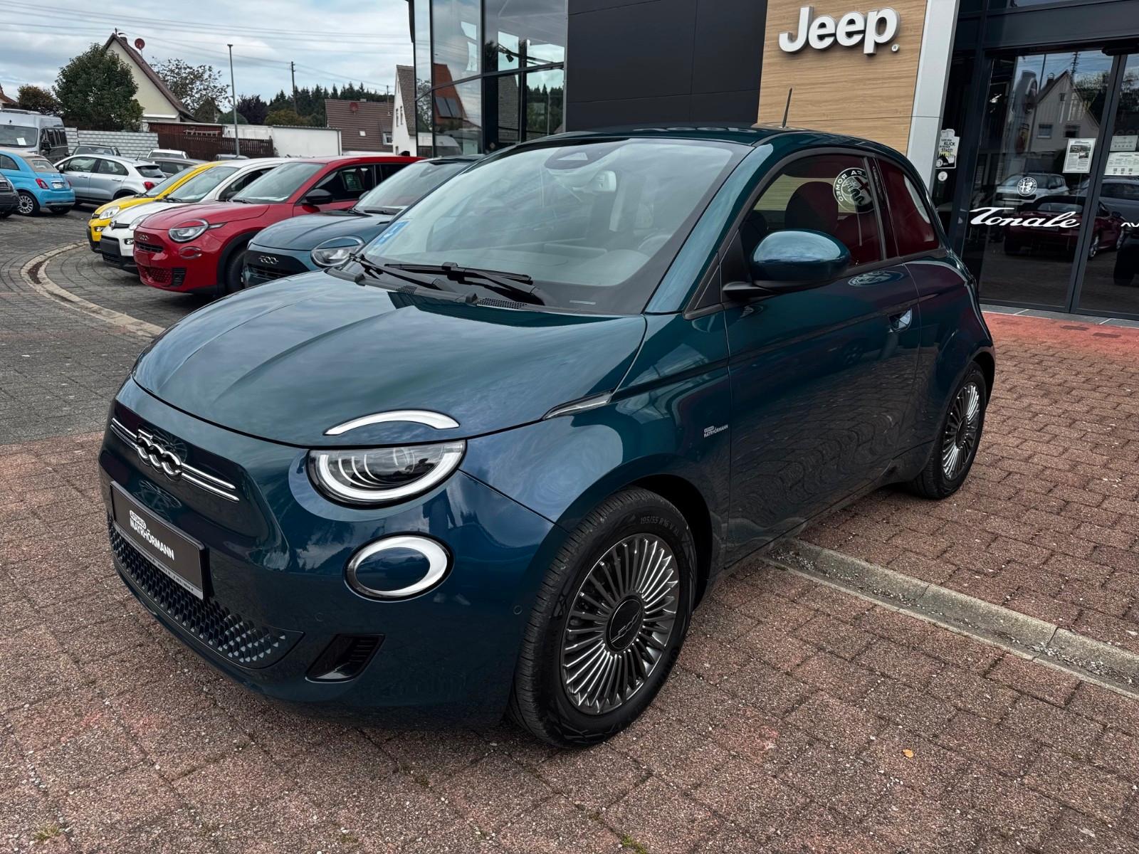 Fiat 500e 3+1 Icon NAVI TOTWINKEL LED KLIMAAUT.