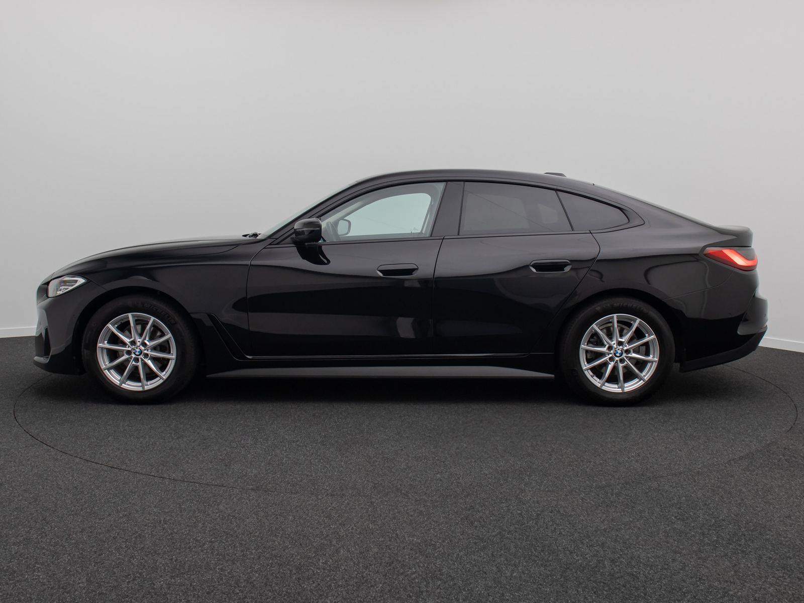 Fahrzeugabbildung BMW 420 Gran Coup&eacute; DAB Kamera CockitPlus Leder Sport