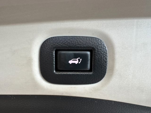 Nissan X-Trail N-Vision *TÜV Neu*Navi*Pano*