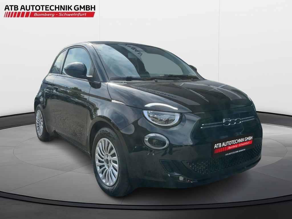 Fahrzeugabbildung Fiat 500e Elektro, 42kWh, Keyless, Android Auto/CarPl