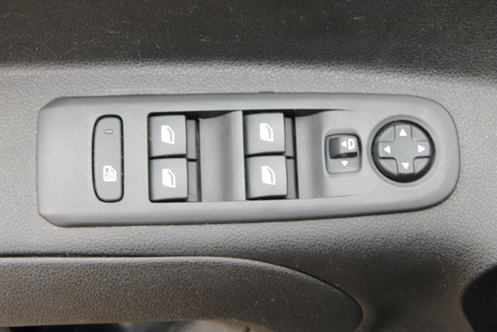 Fahrzeugabbildung Opel Combo Life Elegance