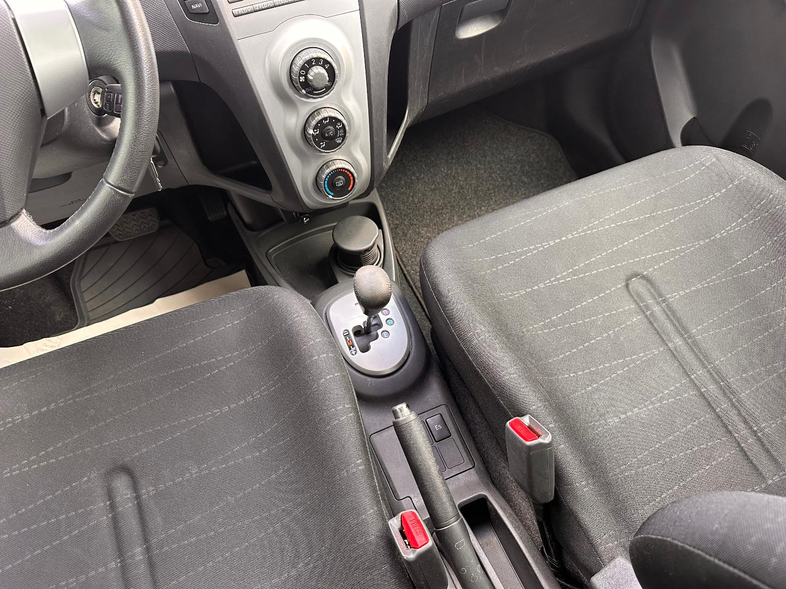 Toyota Yaris Team 1.3 Klima 79'TKM Scheckheft gepflegt