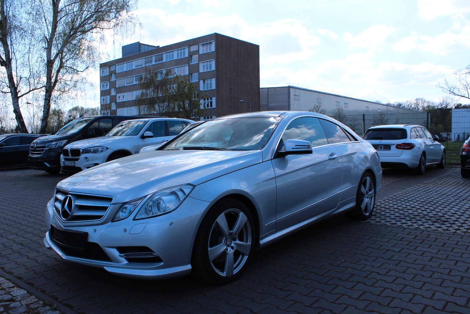 Mercedes-Benz Coupe E 350 CDI BlueEfficiency° NAVI° PANO° PDC