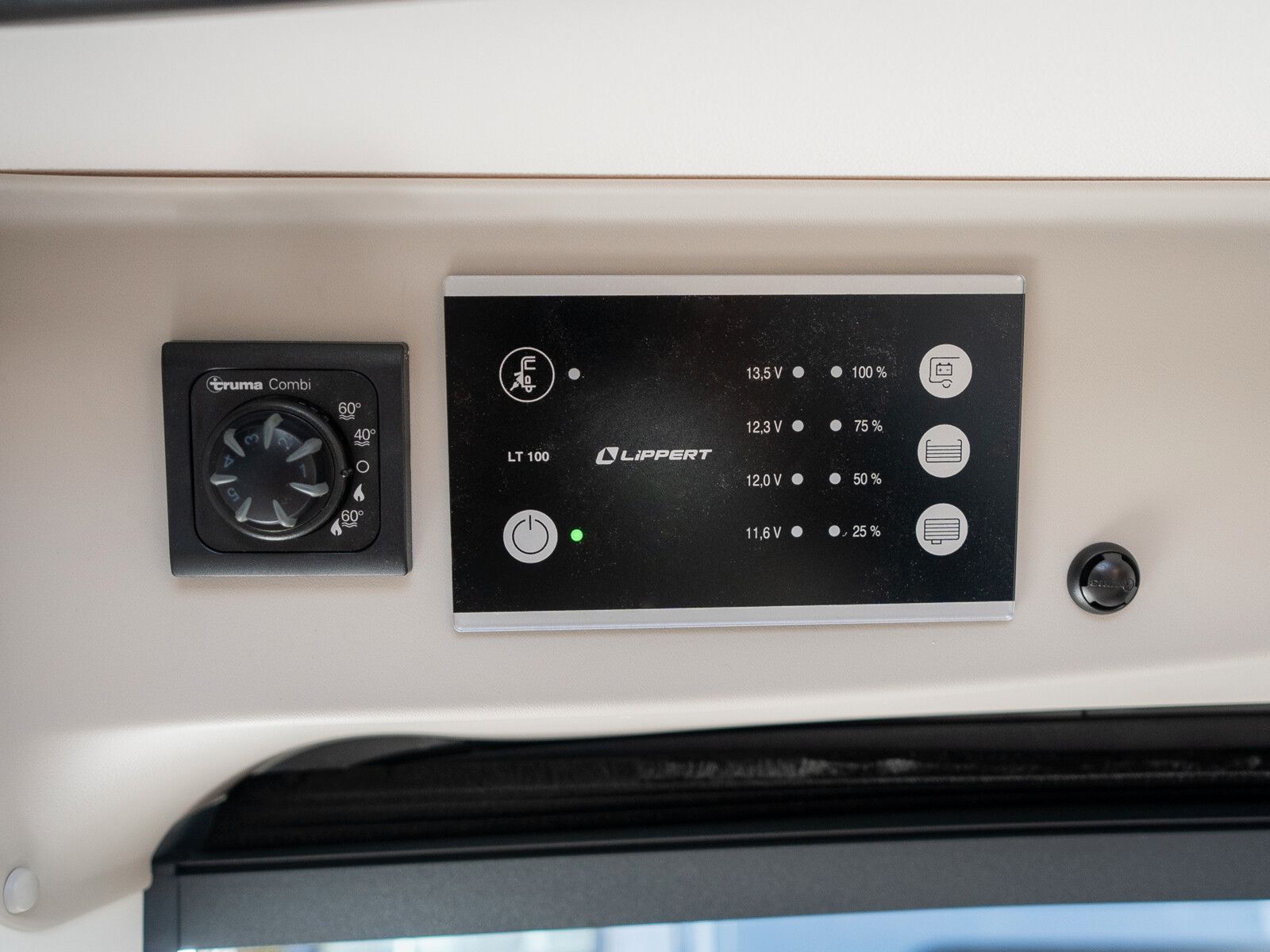 Fahrzeugabbildung Sunlight Adventure Cliff RT 602