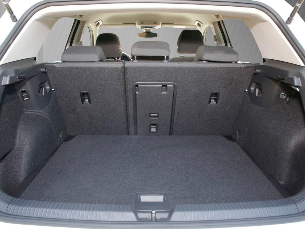 Volkswagen Golf VIII 2.0 TSI DSG Style 18" AHK Kamera ACC, миниатюра 6