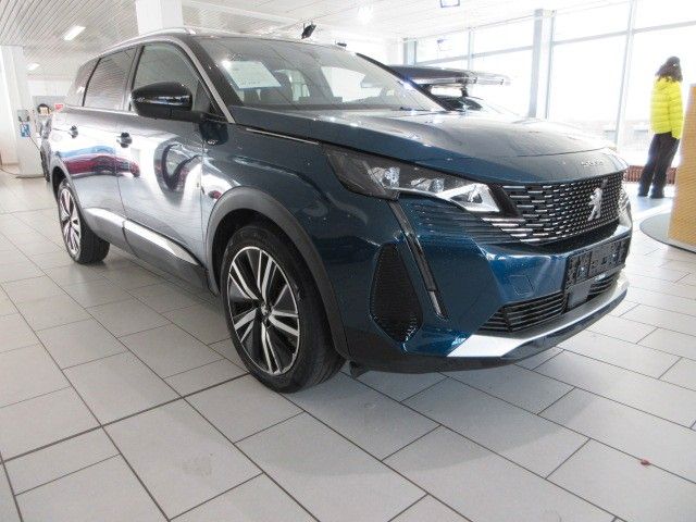 Fahrzeugabbildung Peugeot 5008 GT 1.2T NAVI/LED/SHZ/LEDER/PDC+CAM/PARKASS.