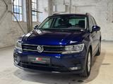 Volkswagen Tiguan Comfortline 1.5TSI 150PS DSG/AHK/74.000km - gebrauchte VW Tiguan aus dem Jahr 2019