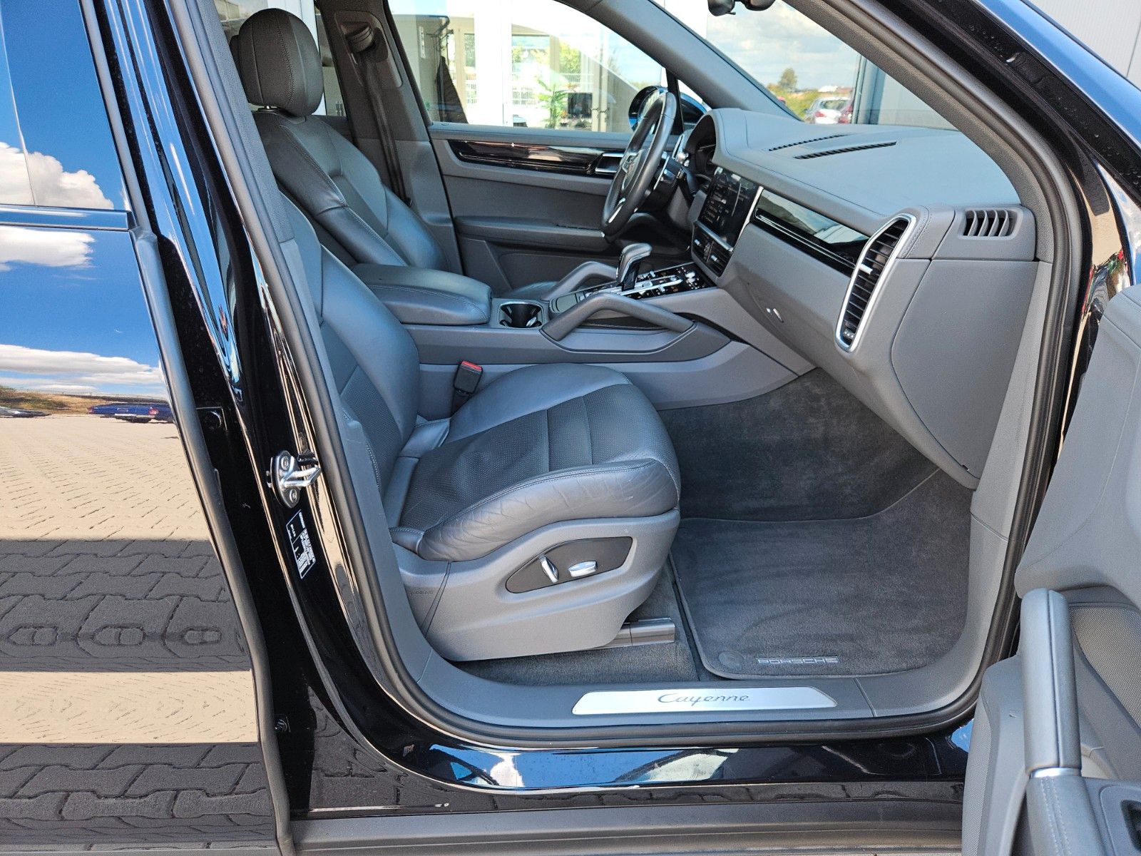 Porsche Cayenne 3.0 V6*CarPlay*PASM*21 Zoll foto 13