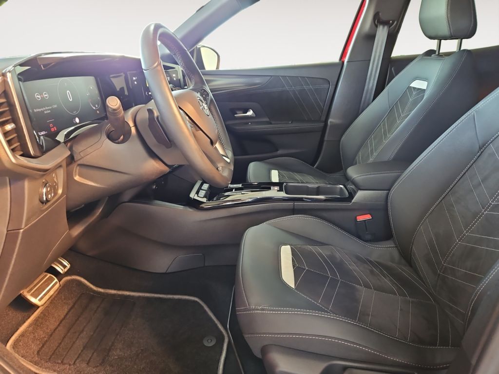 Fahrzeugabbildung Opel Mokka 1.2 DI Turbo Automatik Ultimate LED Matrix