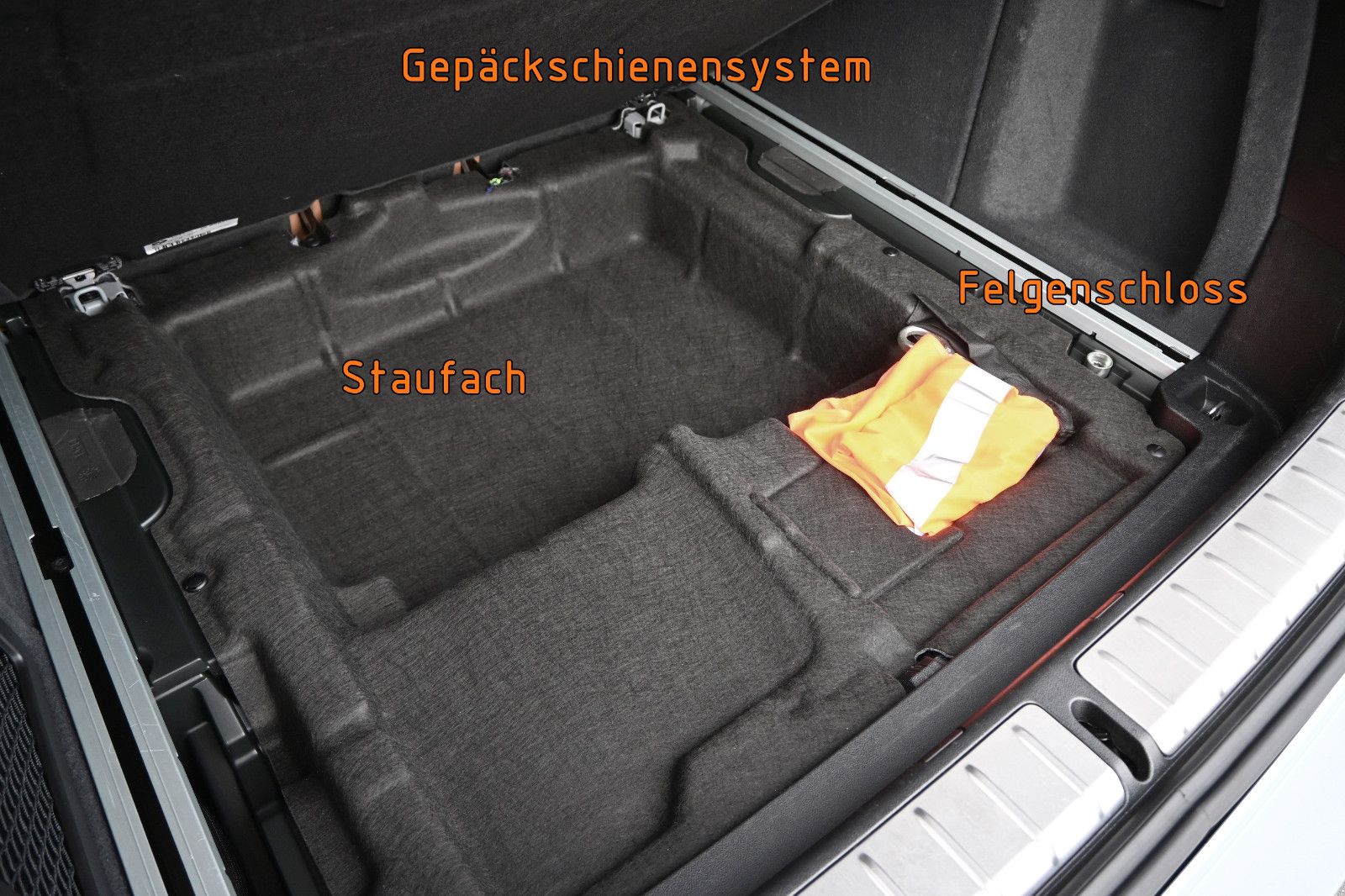 Fahrzeugabbildung BMW X4 xDr30d M SPORT °UVP 96.290€°AHK°M-SITZ°STHZG°