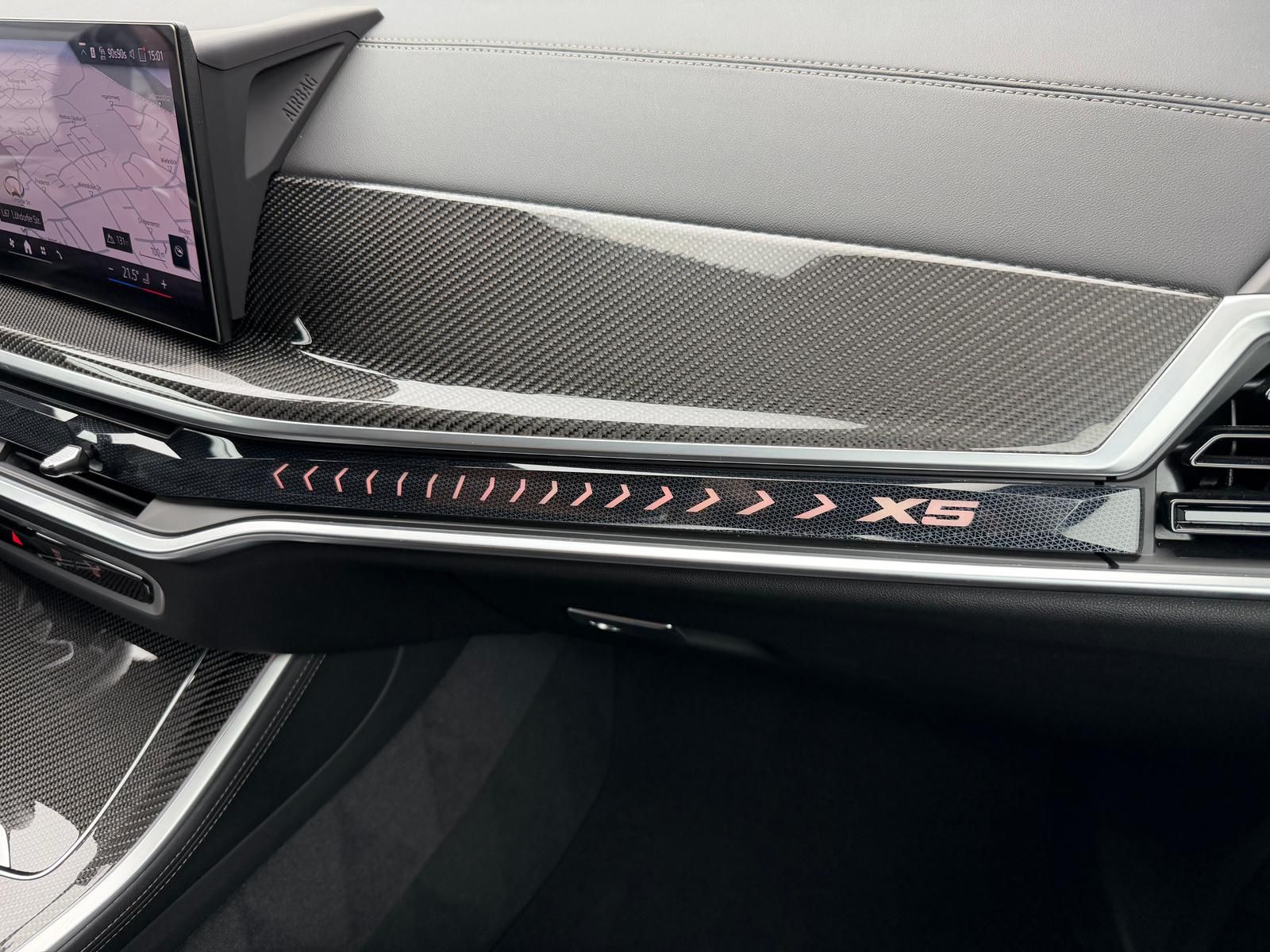 Fahrzeugabbildung BMW X5 40d XDRIVE/M-PAKET/ACC/H&K/AHK/LED/CARBON/HUD