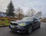 BMW 520d - M-Paket / AHK / Service / Navi / Panorama - BMW 520: M Paket