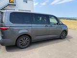 Volkswagen T7 Multivan 2.0 TDI SCR DSG Überhang Life Life - VW T7 von privat