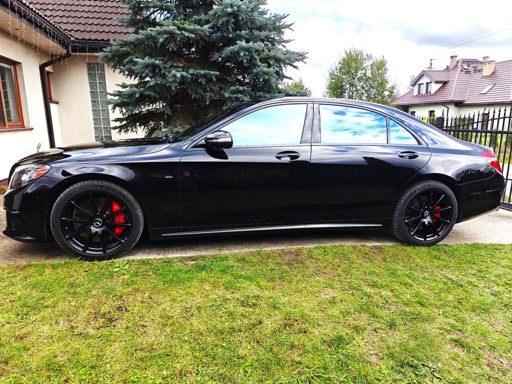 Mercedes-Benz S 63 AMG