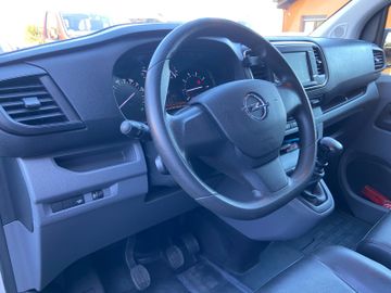 Opel Vivaro - 8