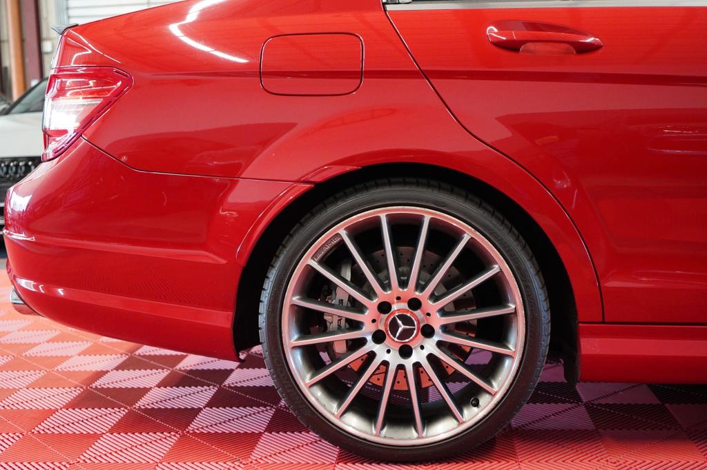 Mercedes-Benz C 63 AMG