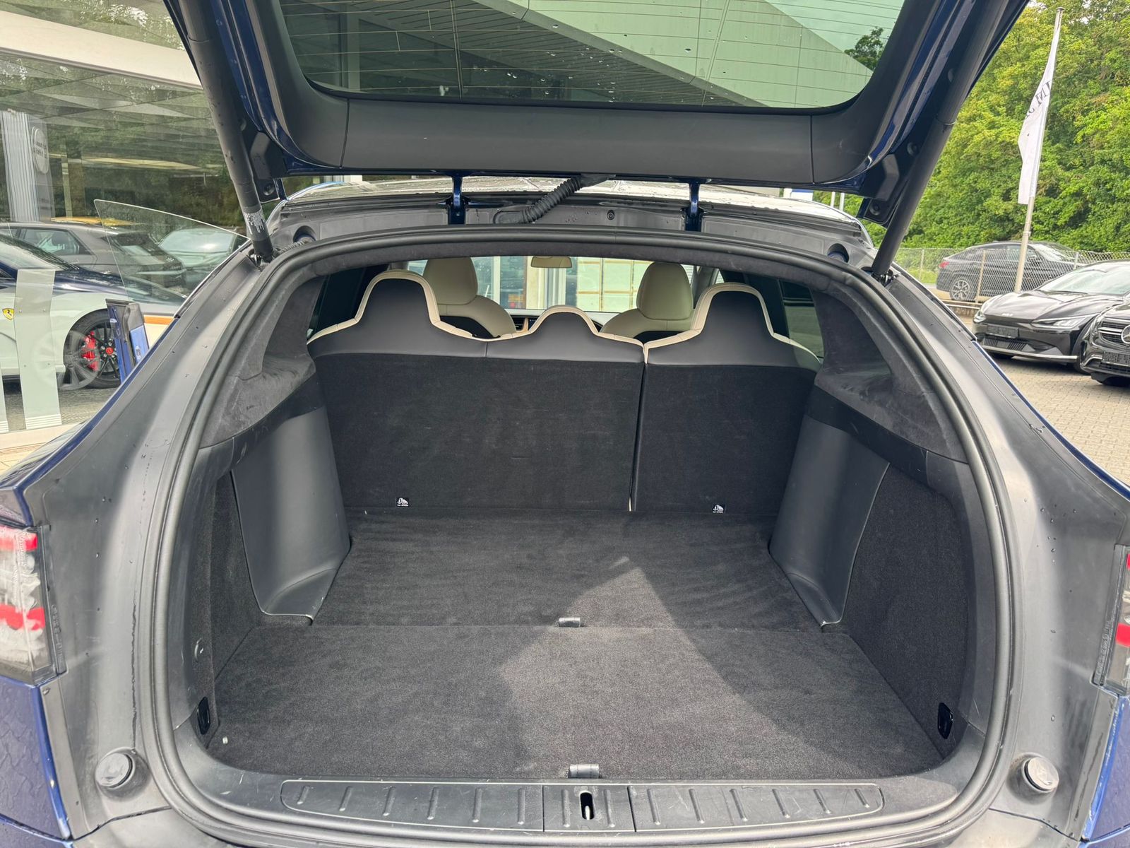 Fahrzeugabbildung Tesla Model X Performance LR Dual AWD PANO+NAV+LED+ACC