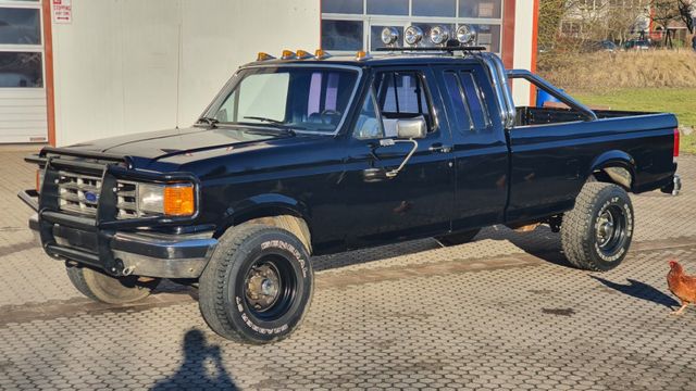 Ford F 250 Allrad 4x4 Diesel V8 6,9L Deutsche Papiere