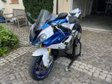 BMW S 1000 RR - BMW 100 RR