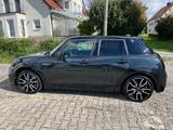 MINI Cooper S JCW Trim XL Paket von BMW Mitarbeiter - MINI MINI: Von