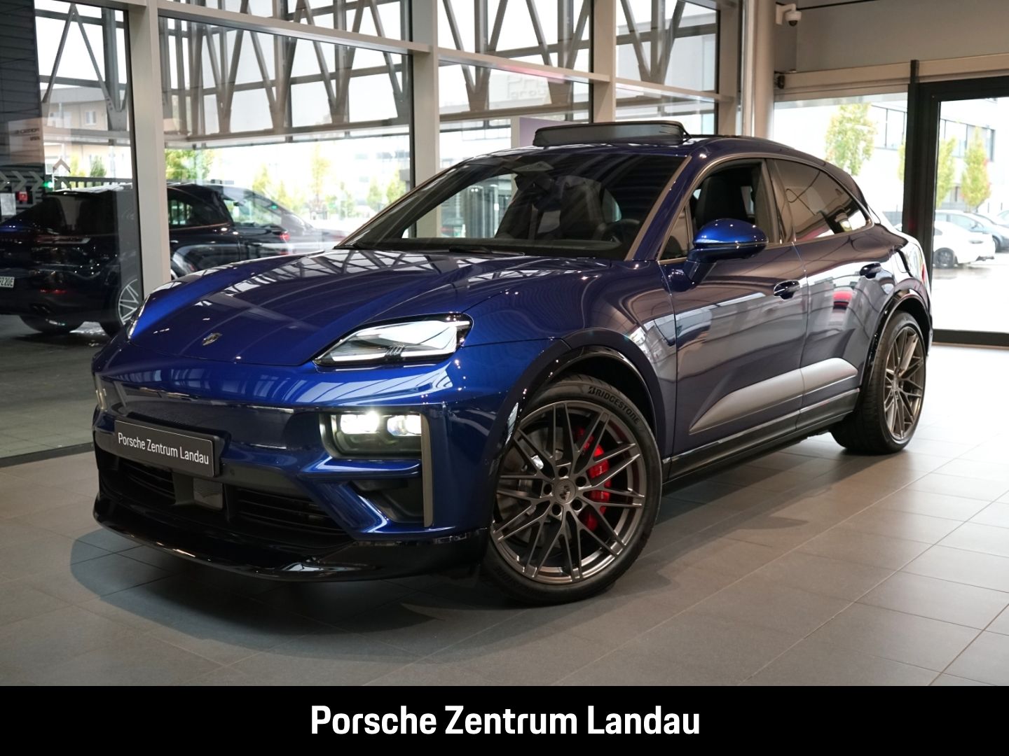 Porsche Macan - Bild 1