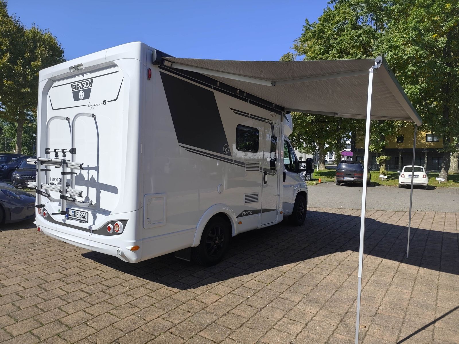 Fahrzeugabbildung Etrusco T5900 FB