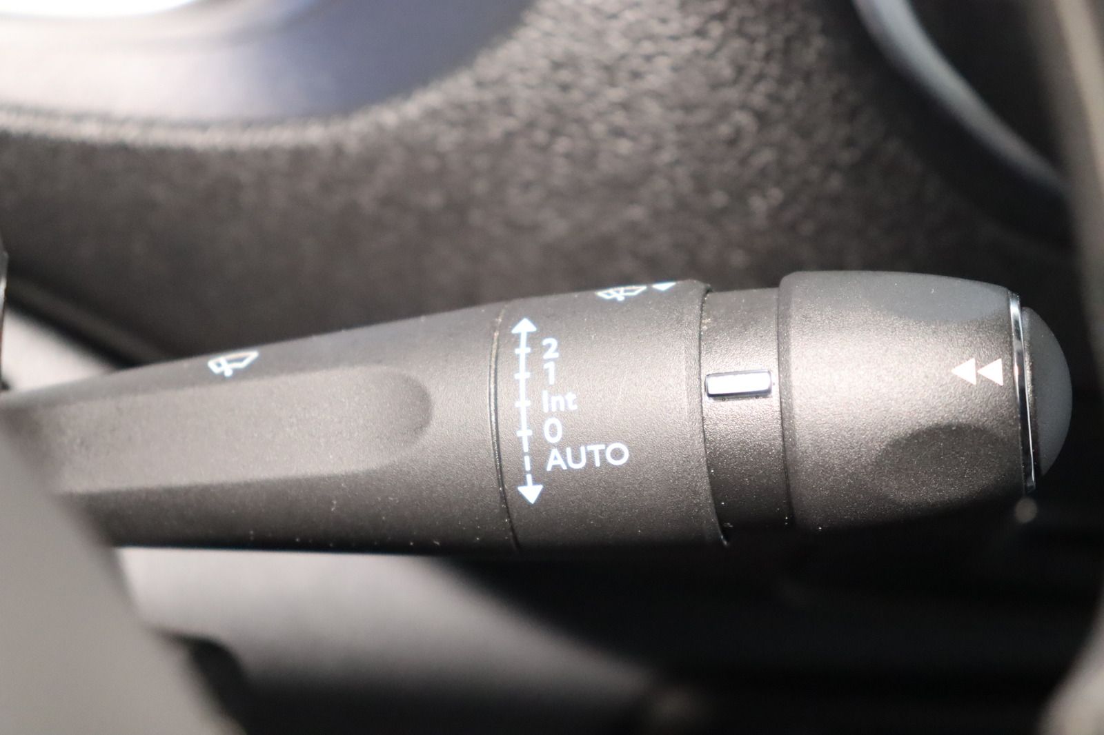 Fahrzeugabbildung Citroën Jumpy Kasten JMY Club L2H1 * el. Schiebetür *