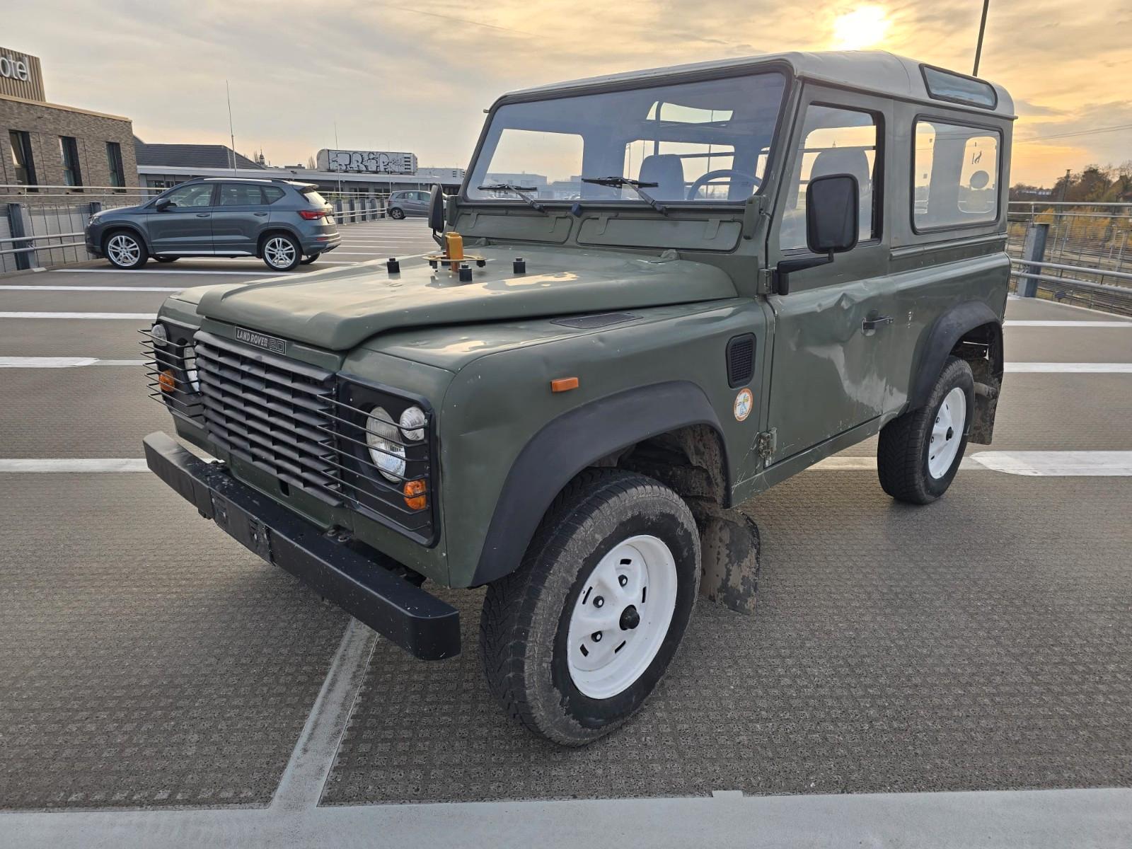 Land Rover Defender 90 Turbo | Italien Import