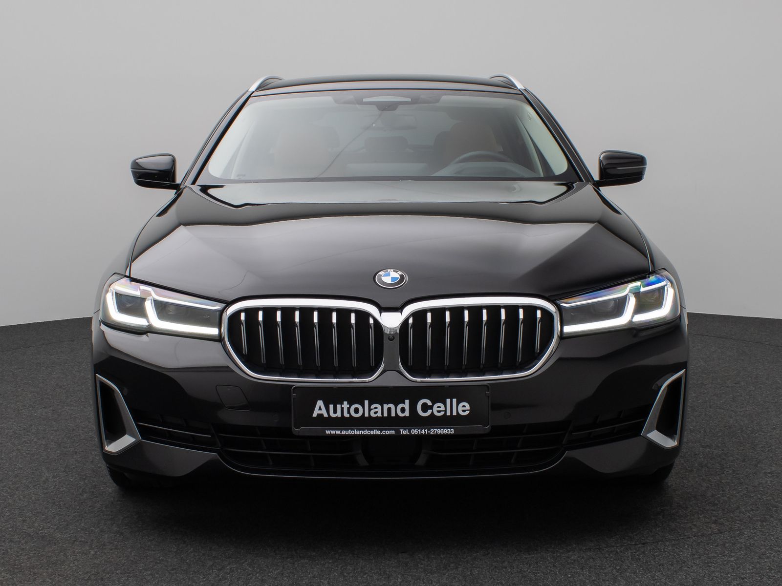 Fahrzeugabbildung BMW 530d xD Luxury Line 360° Laser HUD HiFi Komfort