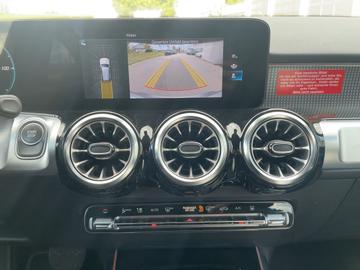 2022 Mercedes-BENZ EQB — миниатюра 15