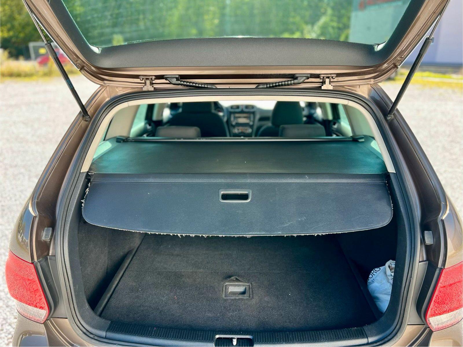 Volkswagen Golf 2011 — photo 8