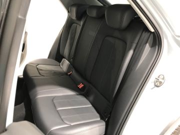 Audi Q2 35 1.5 TFSI DSG KAM LED NAV SHZ TEMP