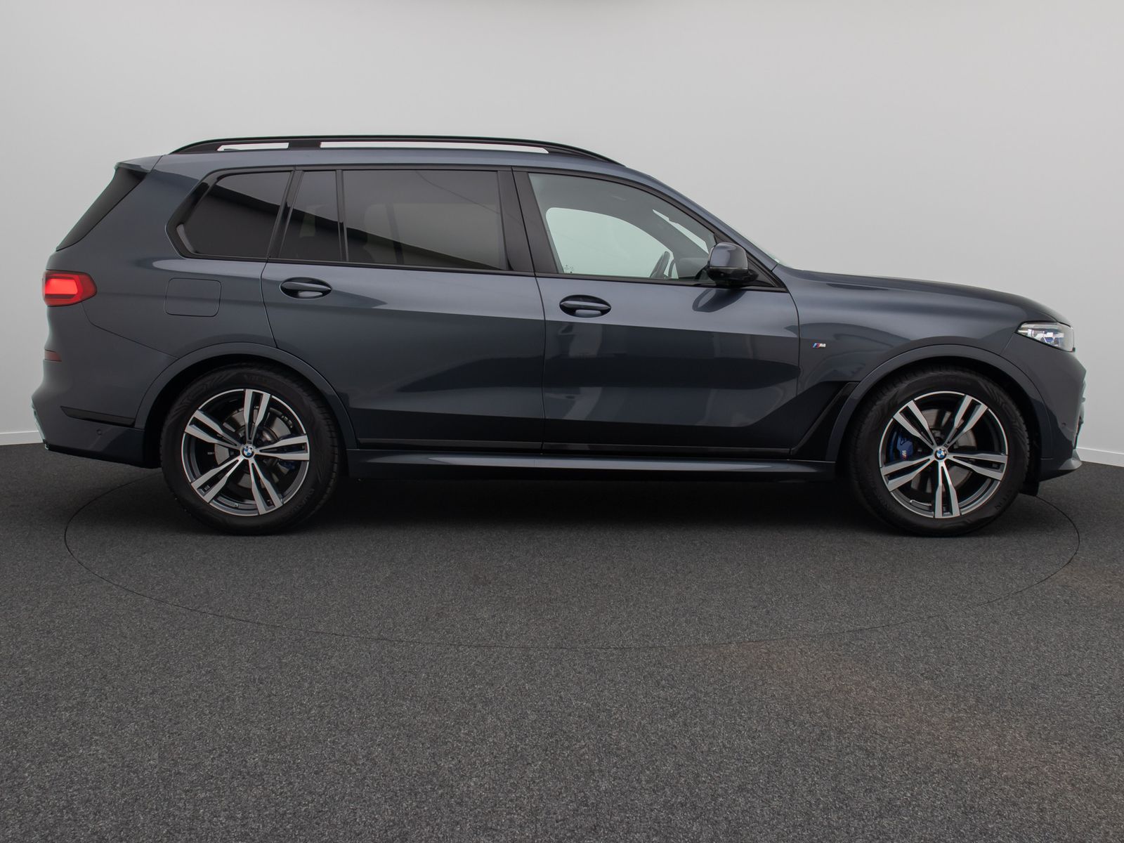 Fahrzeugabbildung BMW X7 xD40d M Sport Panorama 360°Laser HUD SoftCL