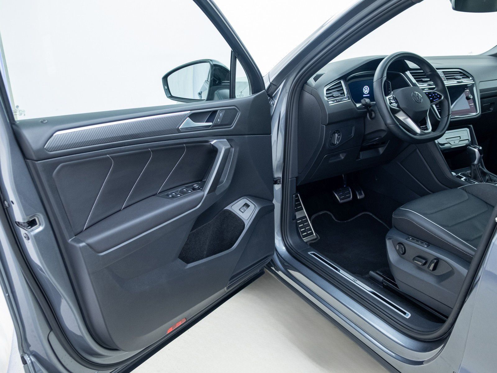 Volkswagen Tiguan Allspace 2.0 TSI DSG *R-LINE*4MOTION*APP* foto 11