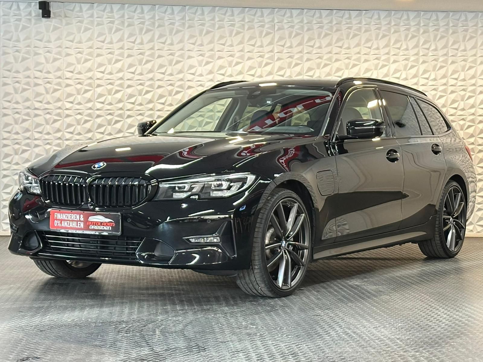 BMW 330e SPORT LINE  BLACK VIRTUAL#LED#NAVIPROF#SHZ# - Image 4