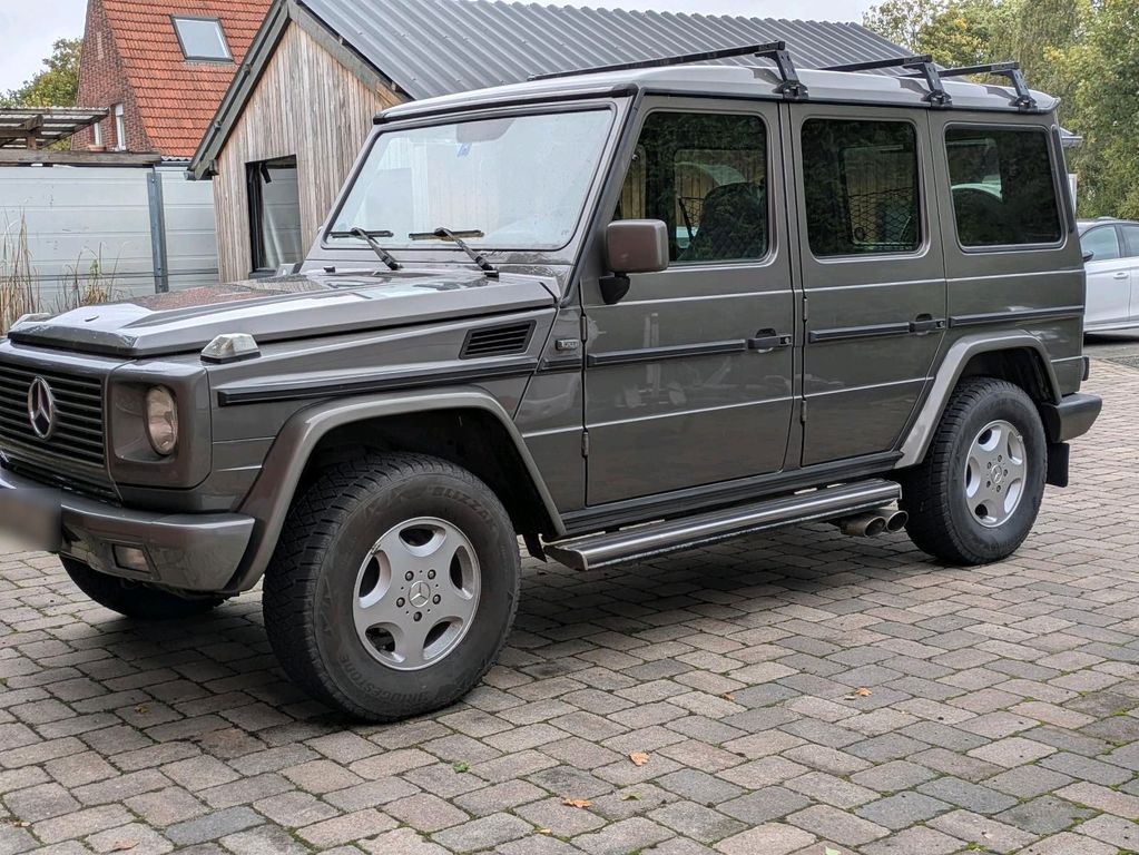 Image of Mercedes-Benz G 300