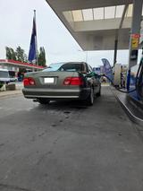 Mercedes-Benz E 50 AMG AMG - Mercedes-Benz E 50 Gebrauchtwagen