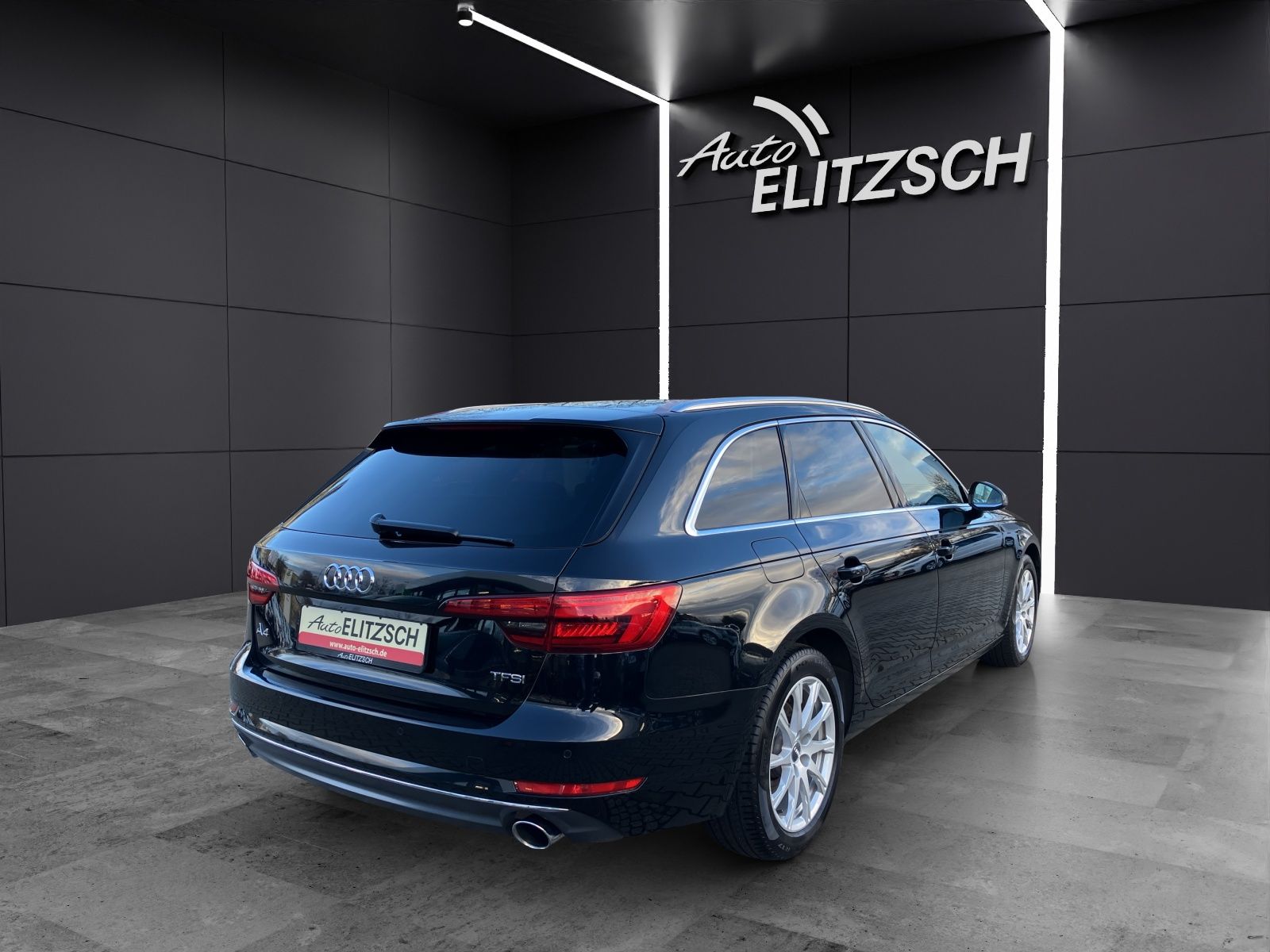 Fahrzeugabbildung Audi A4 Avant TFSI sport ultra KLIMAAUTOMATIK LED PDC