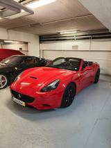 Ferrari California 4.3 V8 4-Sitzer -