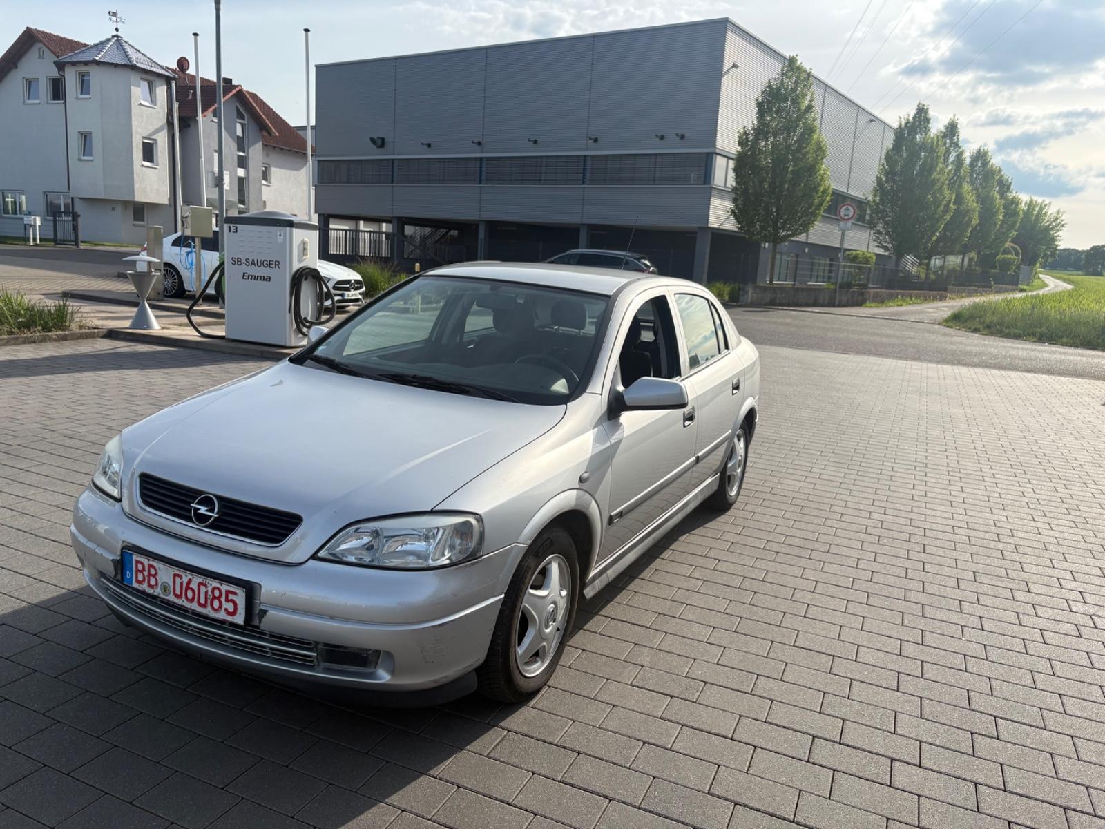 Opel Astra * Automatik * Tüv Neu * Nur 74988 km