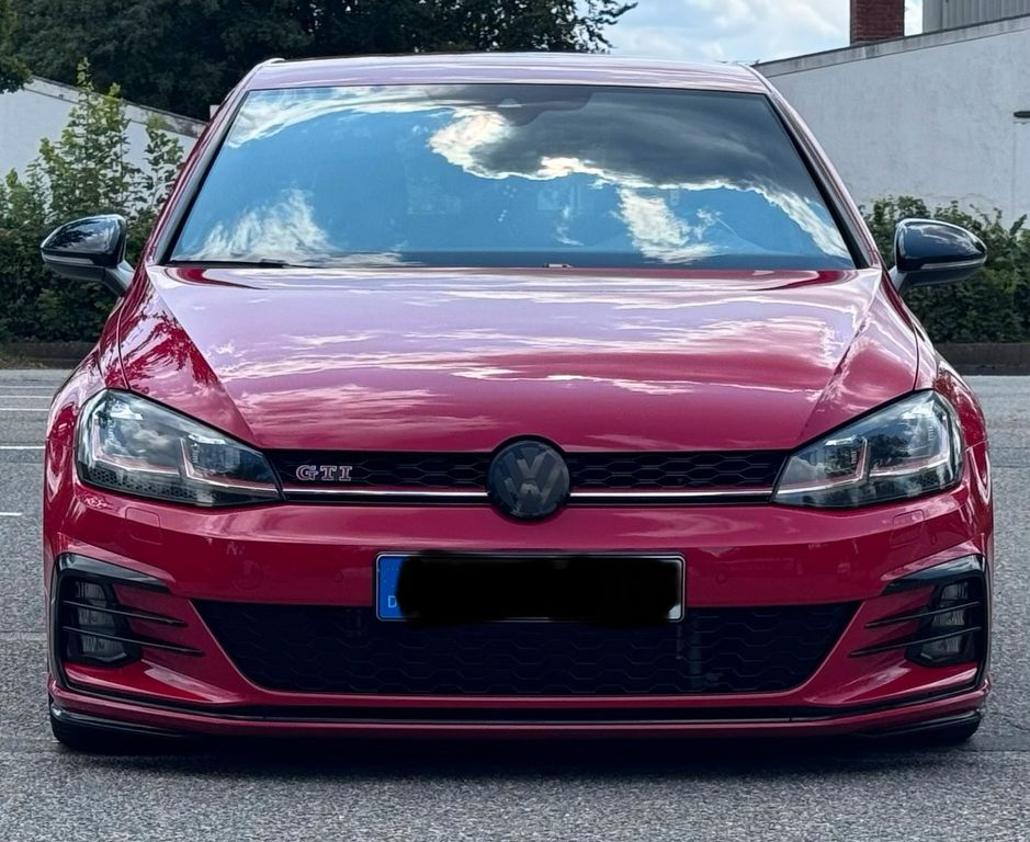 Image of Volkswagen Golf
