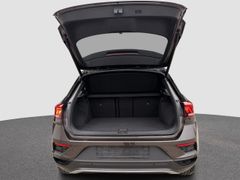 VW T-Roc 4Motion Navi Allrad Alu PDC ACC Sportpaket
