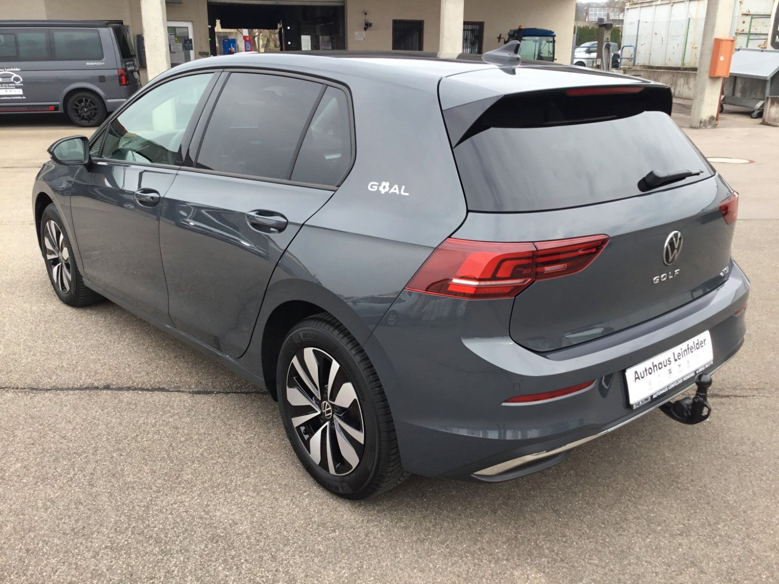 Fahrzeugabbildung Volkswagen Golf 1.5 eTSI DSG Goal+AHK+LED+Kamera+AppConnect